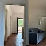 Sara Mondello Garden Level * Παλέρμο