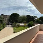 Sara Mondello Garden Level Διαμέρισμα *